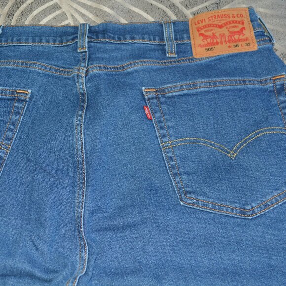 Levi's 505 Stretch Jeans 38x32 - Picture 1 of 3